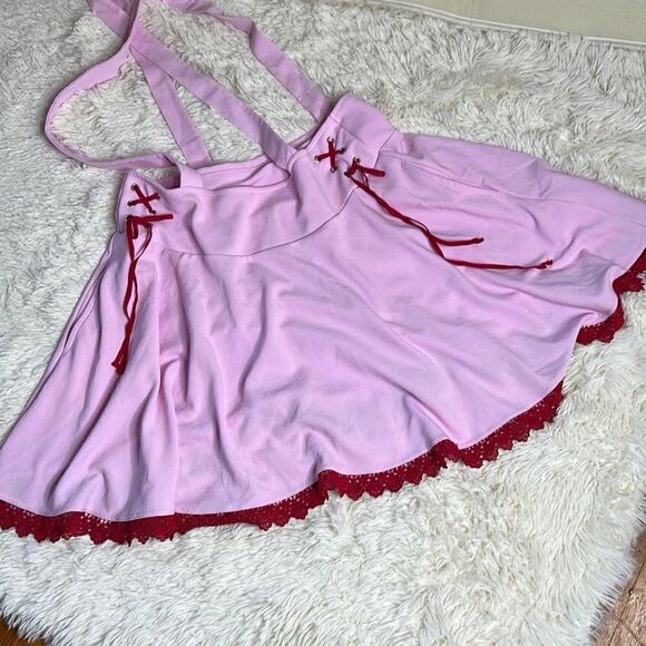Hot Topic Pink & Red Lace-Up Suspender Skirt NWOT Plus Size 0X - Picture 2 of 7